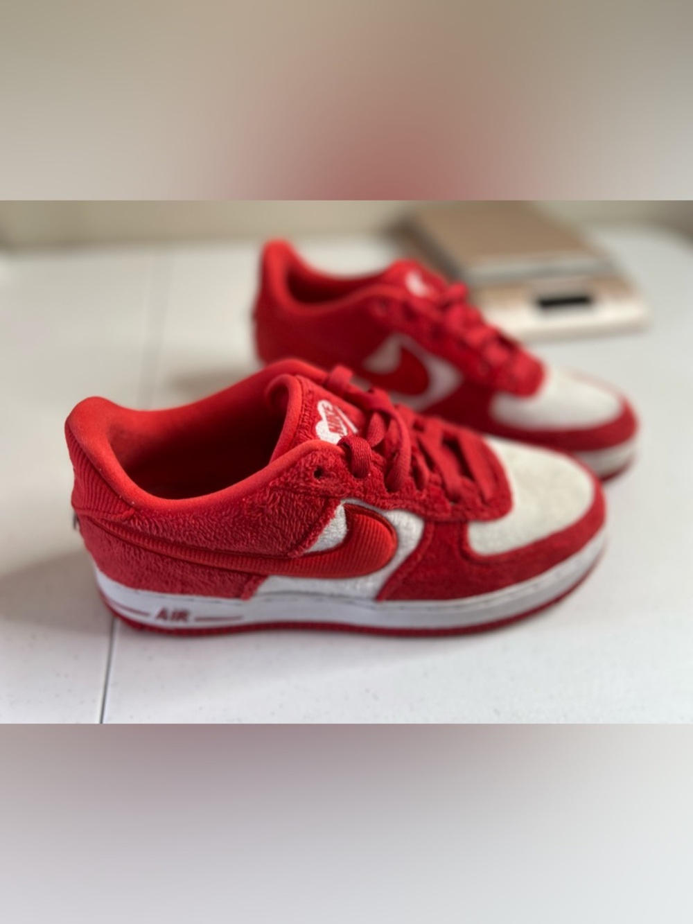 Nike Air Force One Valentine's Day Fleece Teddy Sneakers Fuzzy Size Youth 5 - Picture 1 of 12